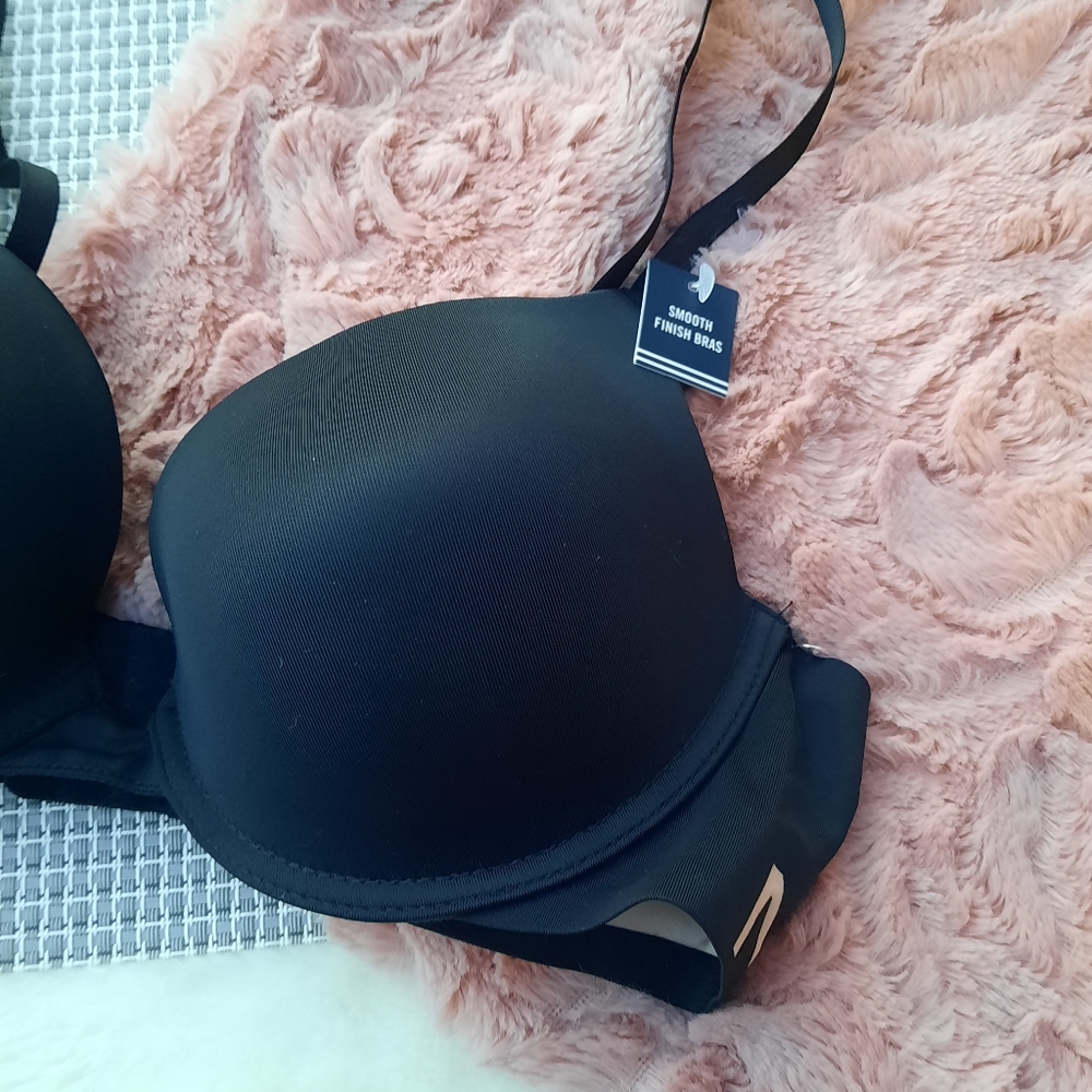 Nautica Smooth Finish Padded Underwire T Shirt Bra 36C Black with Pink NEW